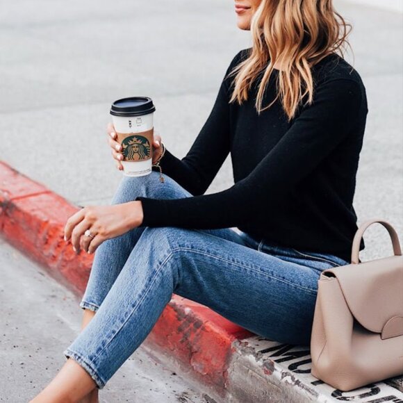 Everlane Sweaters - Everlane Essential Cashmere Sweater In Black, XS